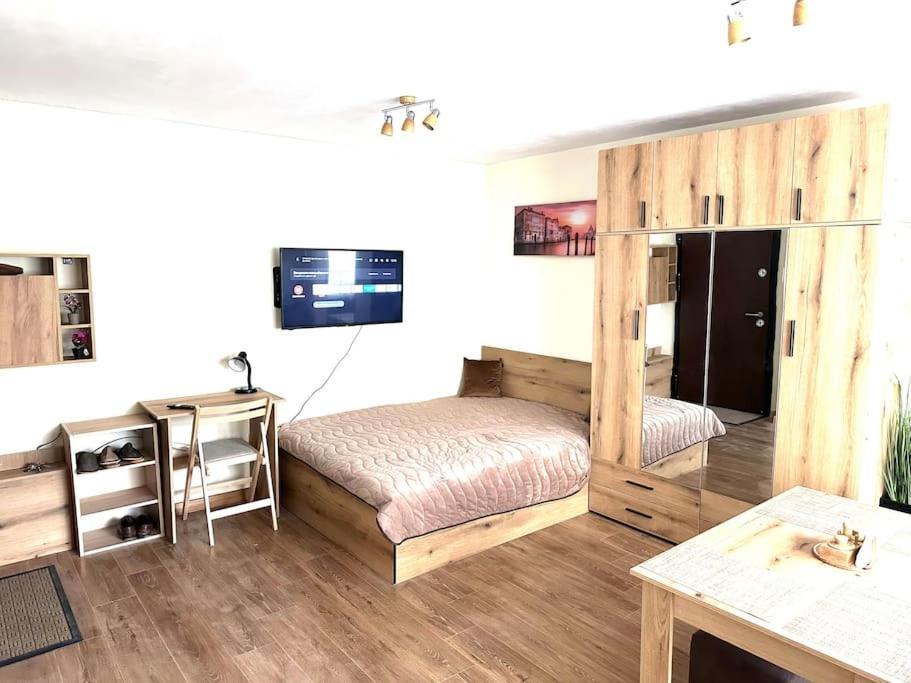 Green Park Apartment - Brand New Studio! Ruse Exteriör bild